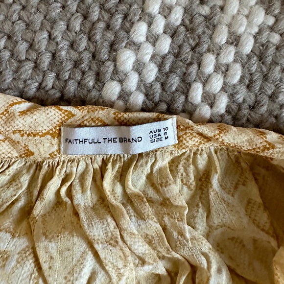 Faithful the brand too and pant set pants size L and top size M - Picture 4 of 5